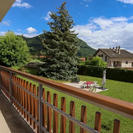 Le Vintage Grand Appartement 4 Etoiles Avec Jardin Proche Du Lac Annecy Exterior photo